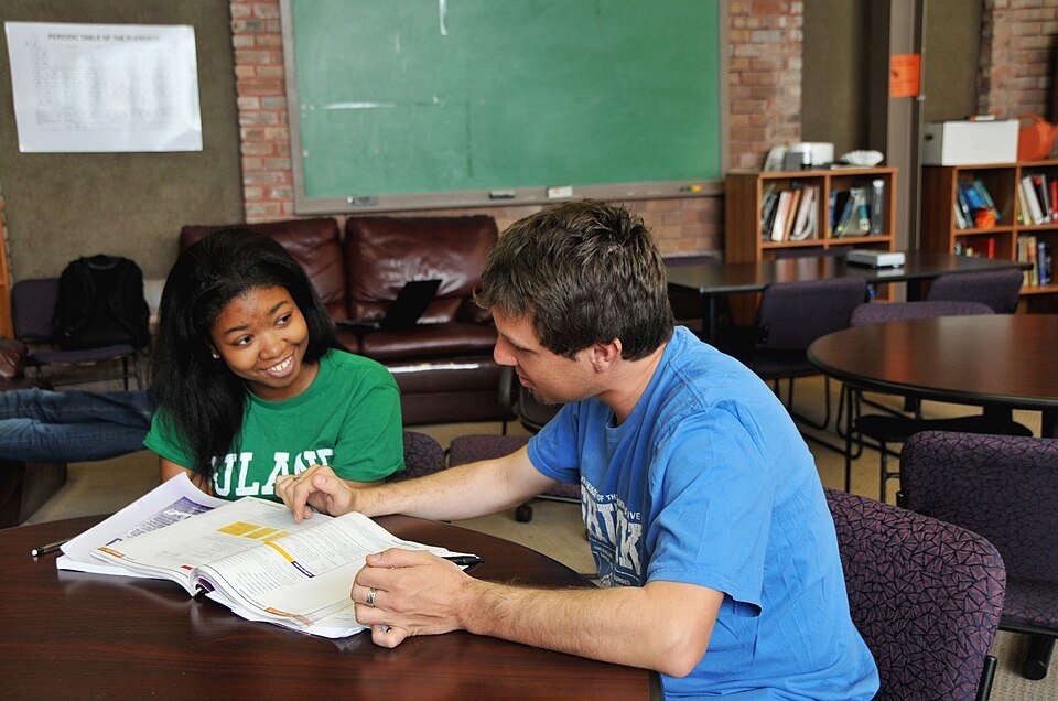 File:Tutoring Center, Tulane University 2009.jpg
